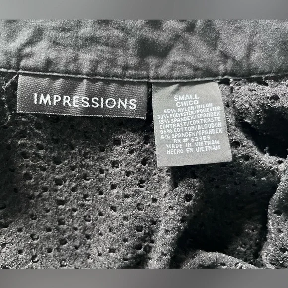 Black Textured Crinkle Full Zip Top Size Small S stretch w Collar 3/4 “ Sleeve - Picture 10 of 13